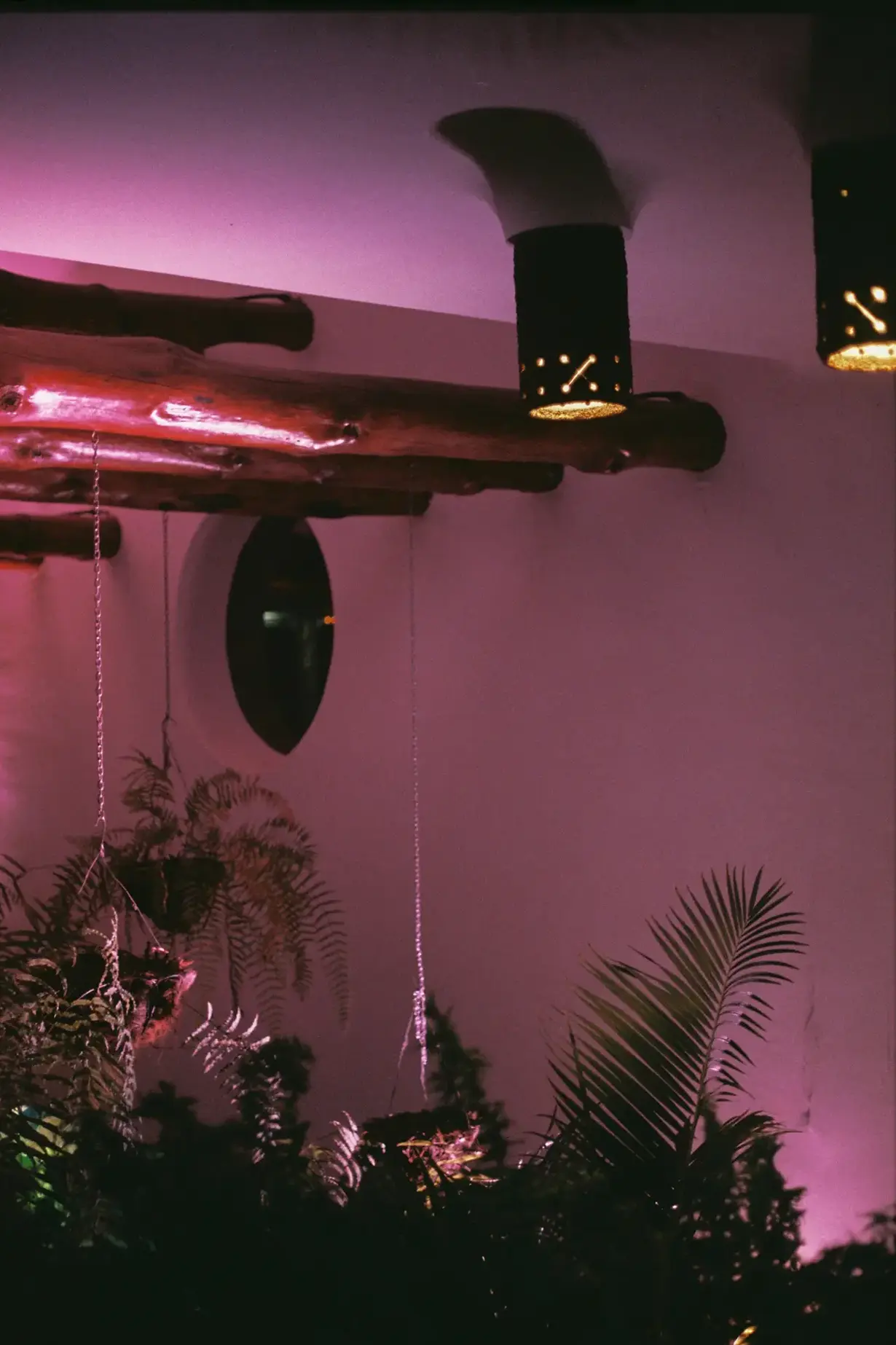 el-hierro-cesar-manrique-detalle-iluminacion